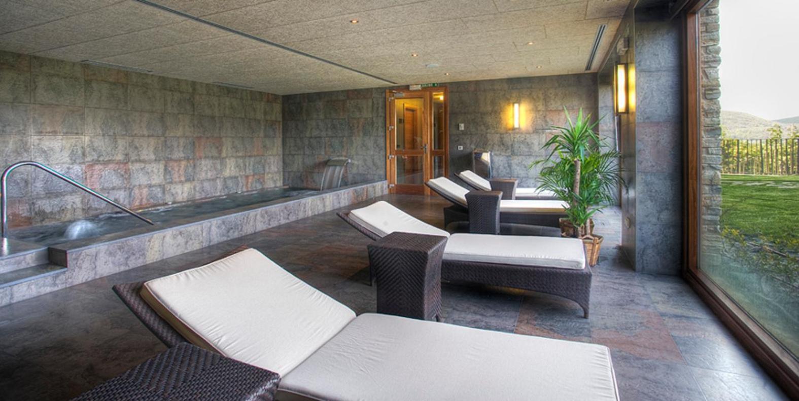 Hotel & Spa El Mirador De Ulzama Уррисола-Галайн Экстерьер фото