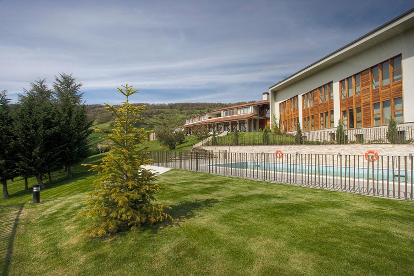 Hotel & Spa El Mirador De Ulzama Уррисола-Галайн Экстерьер фото